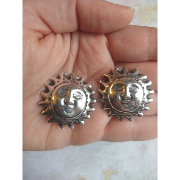 Vintage Mexican Sun Silver Tone Clip On Earrings Estate Jewelry - Picture 4 of 7
